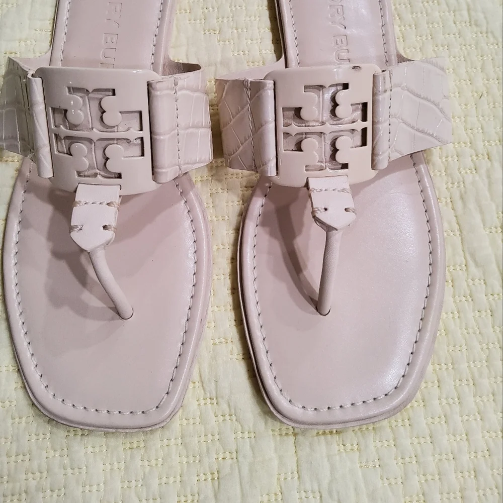 Tory Burch step out